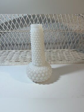 Vintage Hobnail Milk Glass Flower Bud Vase Made In USA 7in White